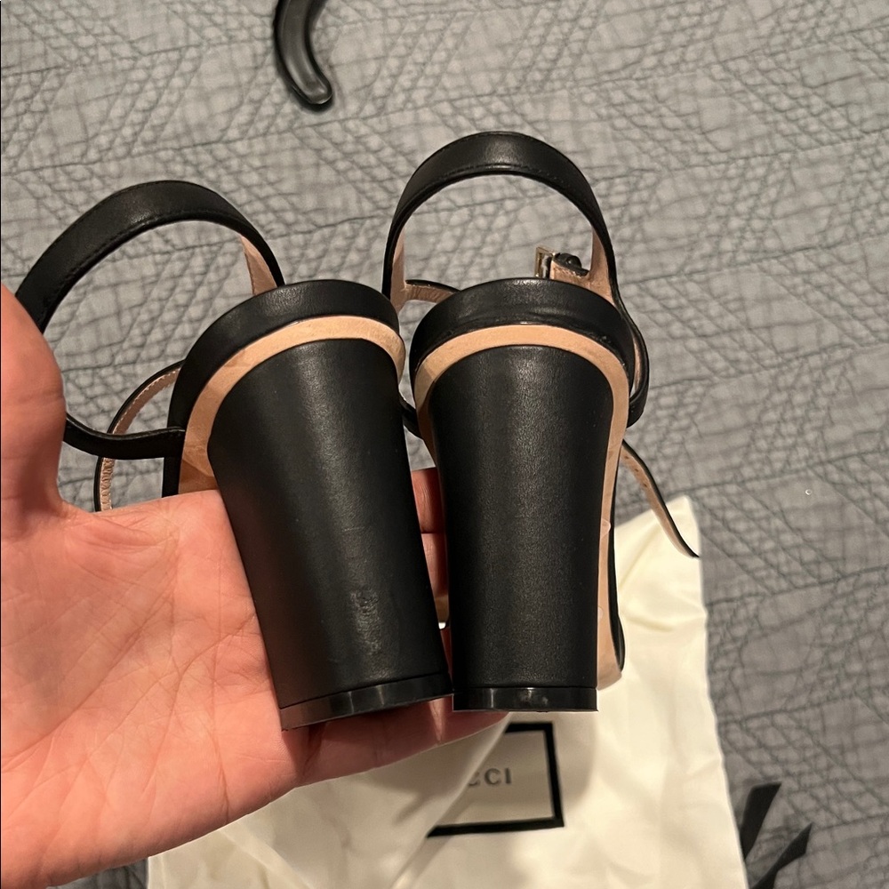 Gucci Black Leather Heeled Sandals with Silver Accents - Picture 5 of 5